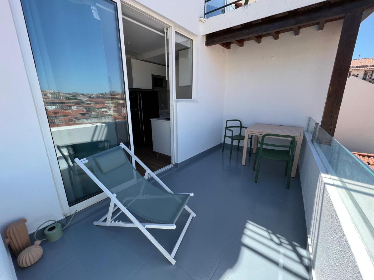 Castello Prime Suites Lisboa Exteriör bild