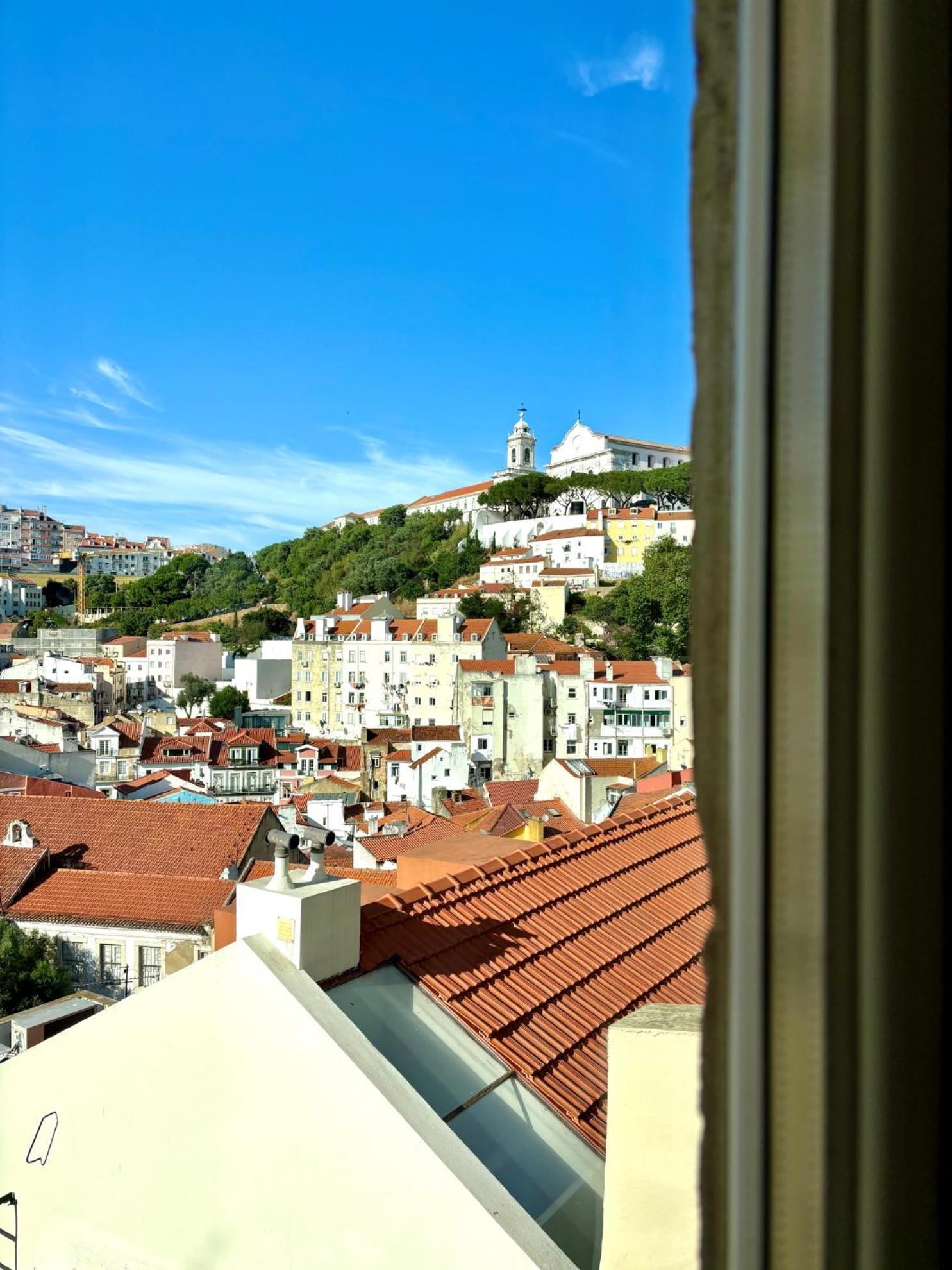 Castello Prime Suites Lisboa Exteriör bild